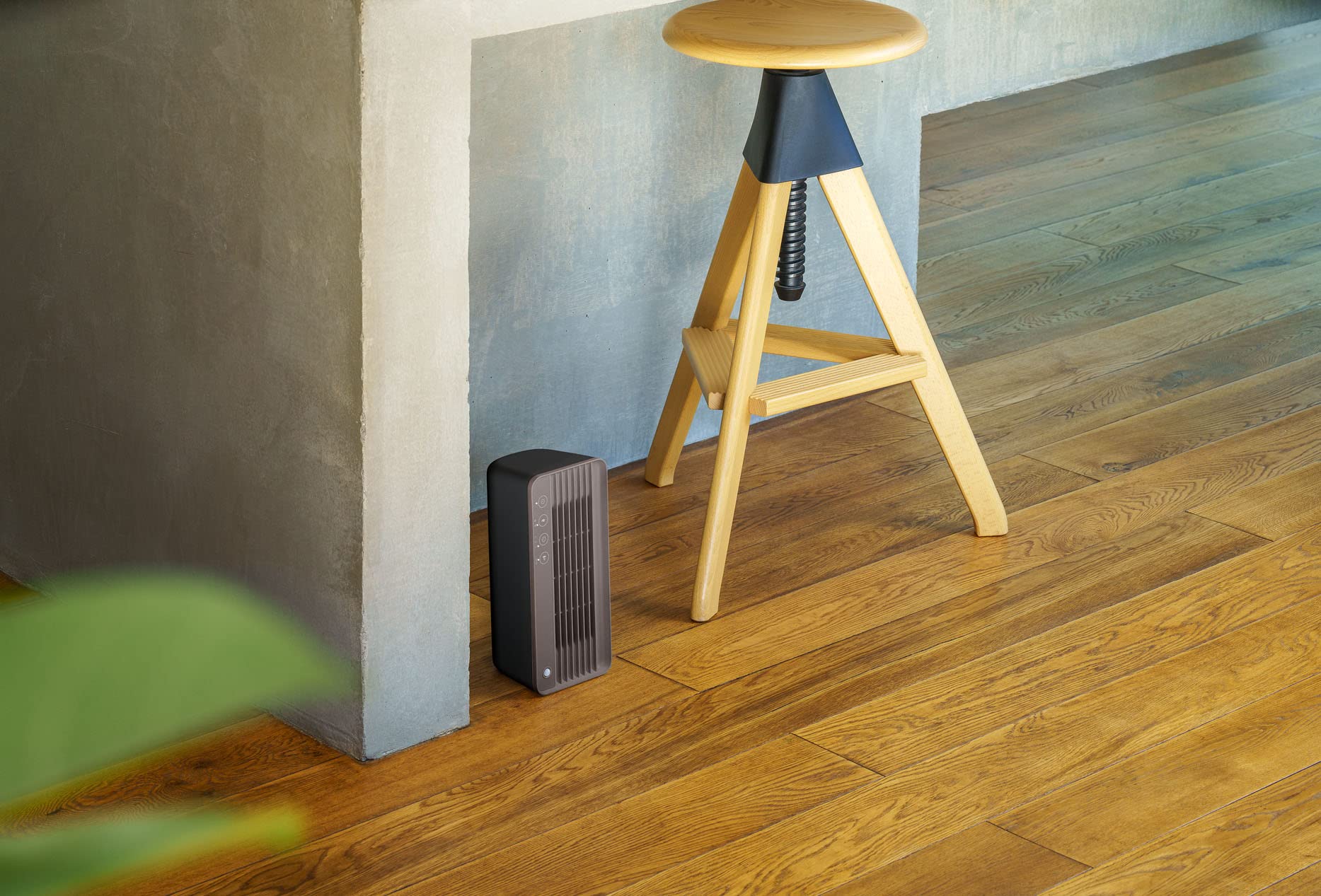 Amazon | スリーアップ 人感センサー付 800W/400W 暖房器具 縦置き 横